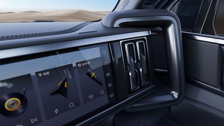 Интерьер Leopard 5