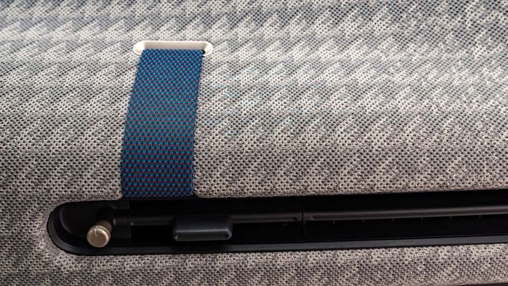 Интерьер Mini Cooper SE