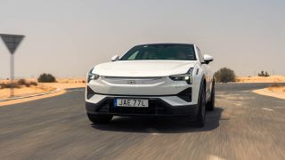 Polestar 3 на тестах в пустыне