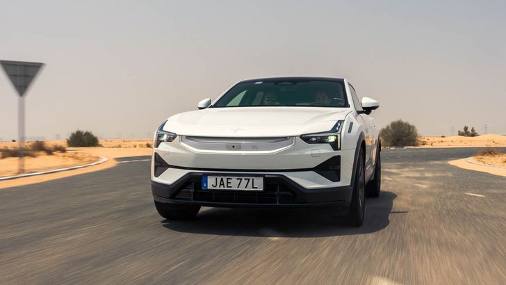 Новый электрокроссовер Polestar 3 протестировали при экстремально высоких температурах в ОАЭ. Производство стартует в 2024 году