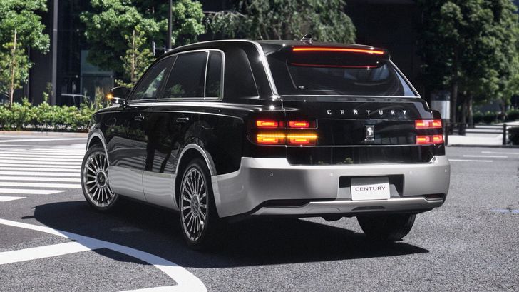 Toyota Century