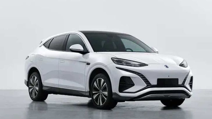 Электрический кроссовер BYD Denza N7 получит более дешевую версию в Китае