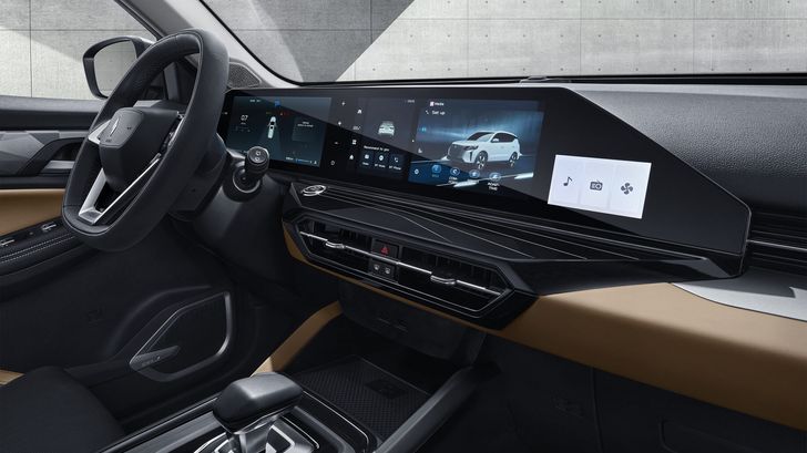 Интерьер Livan X6 Pro