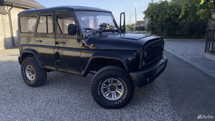 В России появился уникальный УАЗ с японским двигателем по цене LADA Granta