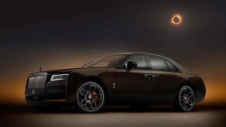 Rolls-Royce Black Badge Ghost Ékleipsis Private Collection