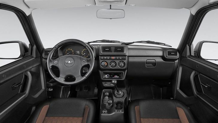 Интерьер LADA Niva Legend Bronto