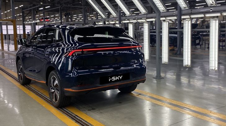 В России могут начать производство новых доступных автомобилей для россиян