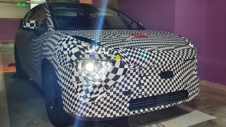 Появились первые изображения нового флагманского внедорожника GAC