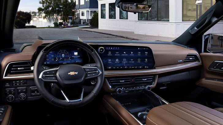 Chevrolet Suburban 2025