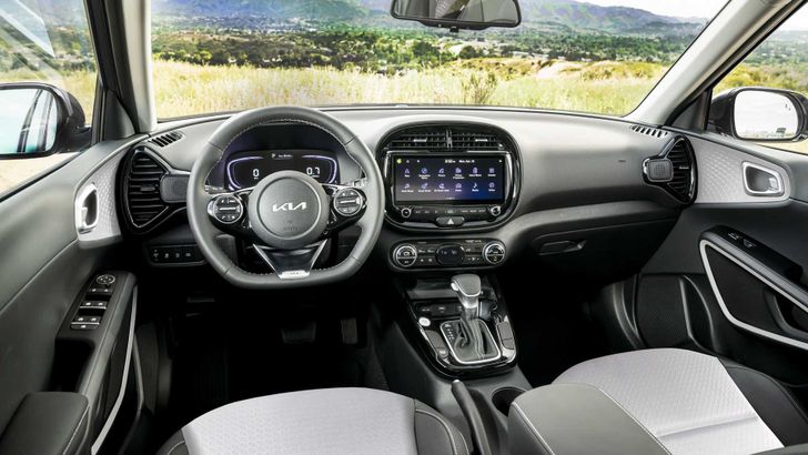 Интерьер Kia Soul