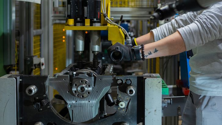 Производство двигателя LADA 1.8EVO