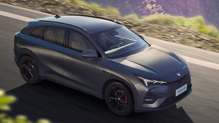 BAIC представил новый электрокроссовер с полным приводом и запасом хода 660 км