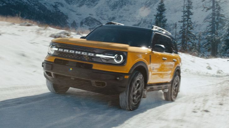 В Россию привезли новый полноприводный Ford, который похож на «Ниву». Сколько он стоит