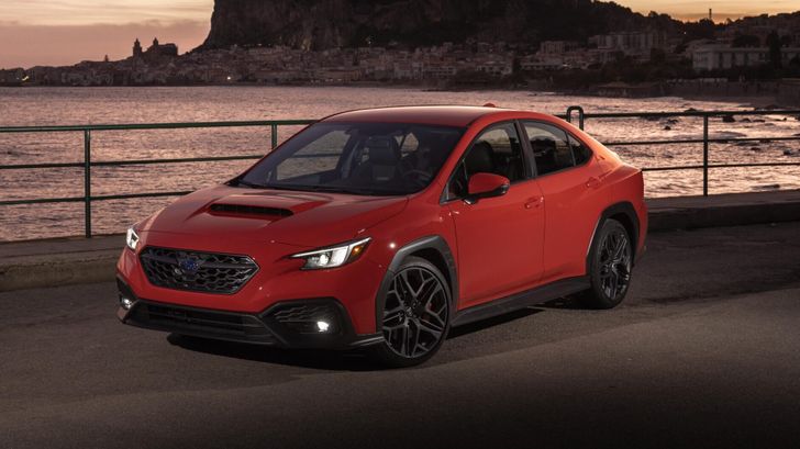 Представлен обновленный седан Subaru WRX. Что изменилось
