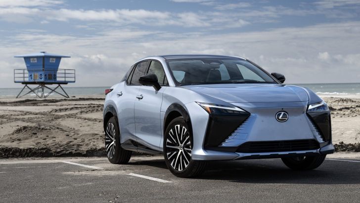 Lexus RZ 2024