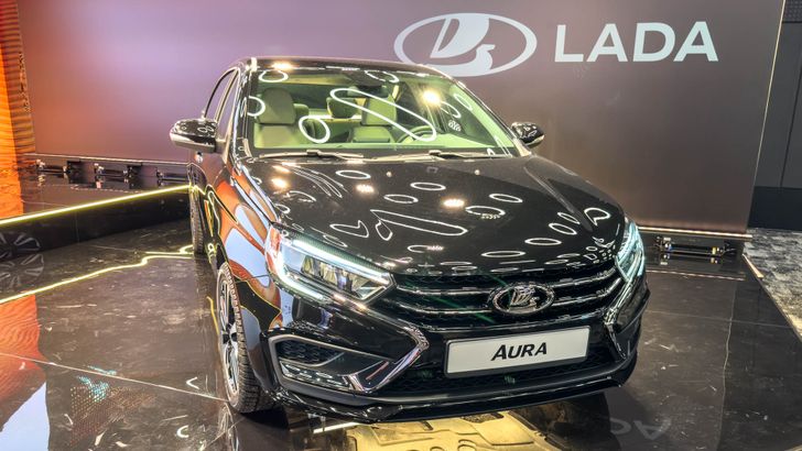 LADA Aura