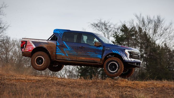 Ford F-150 Lightning Switchgear