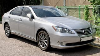 Lexus ES 350 2012 года