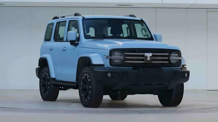 Представленный в России внедорожник Tank 300 получит новую экономичную версию