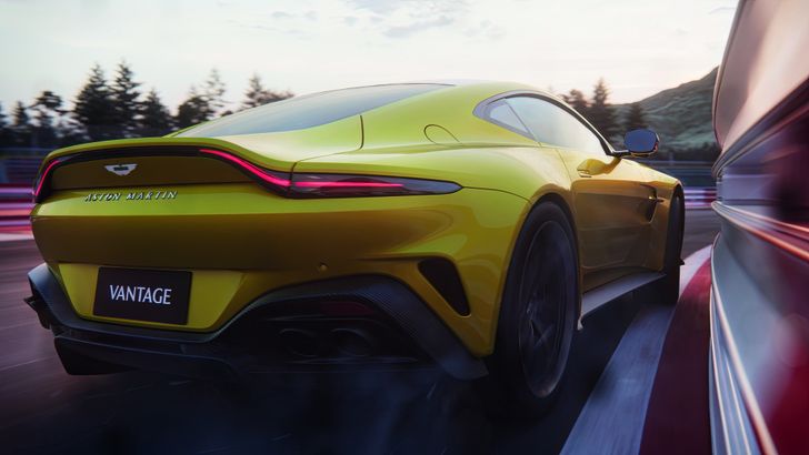 Aston Martin Vantage 2025