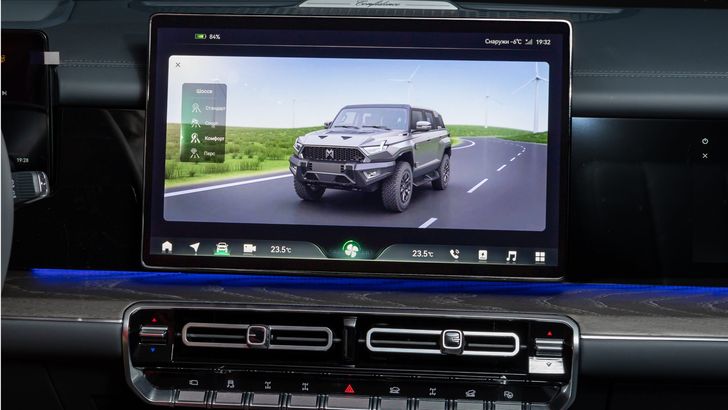 Интерьер M-Hero