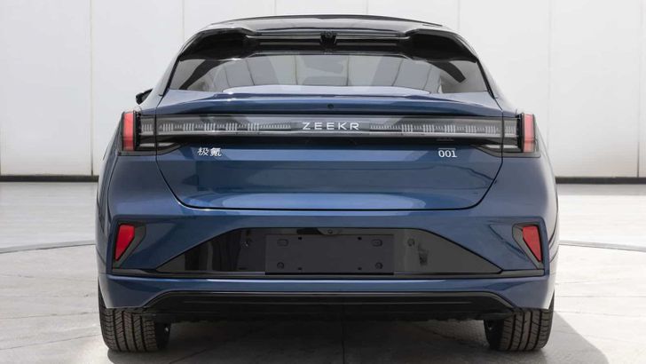 Новый Zeekr 001