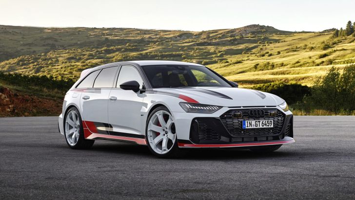 Представлен лимитированный 630-сильный спорт-универсал Audi RS 6 Avant GT