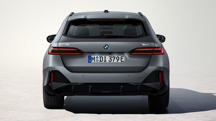 BMW i5 Touring
