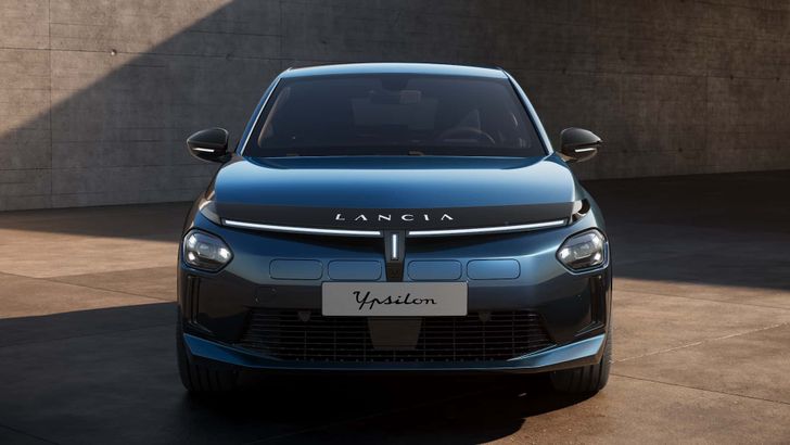 Lancia Ypsilon 2024