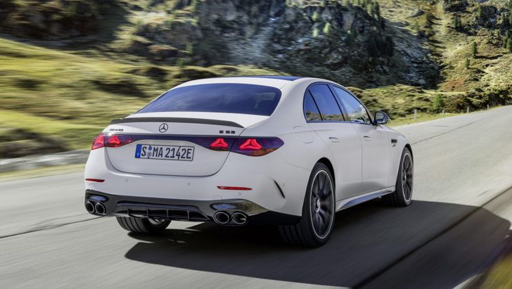 Mercedes-AMG E 53 Hybrid 4Matic+