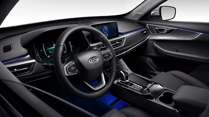 Интерьер XCITE X-Cross 7