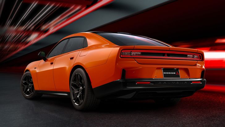 Dodge Charger Daytona R/T 2024 года