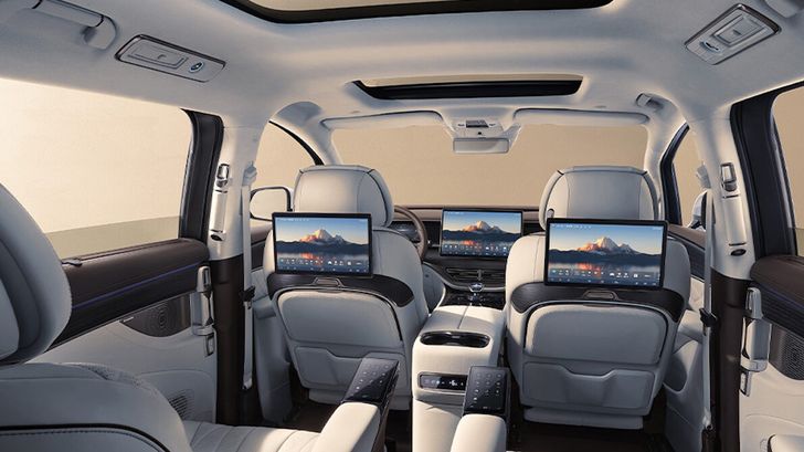 Denza D9 2024 года