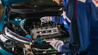 Обслуживание автомобиля