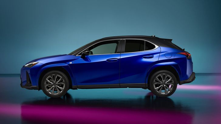 Lexus UX 300h