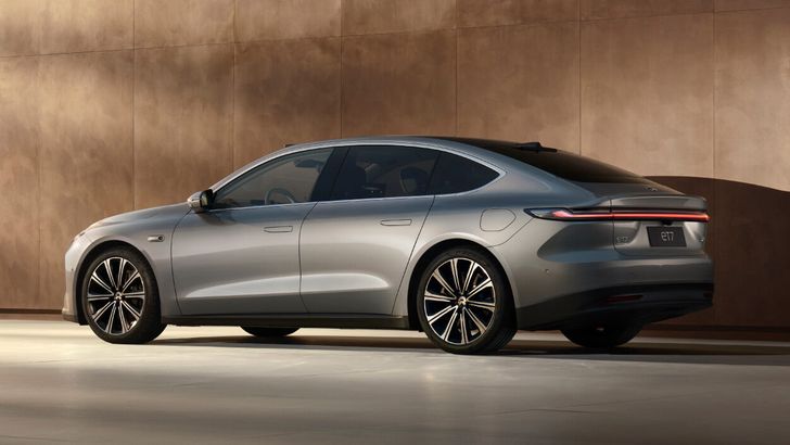 Nio ET7 2024 года