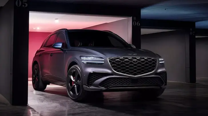 Genesis GV70 2025 года