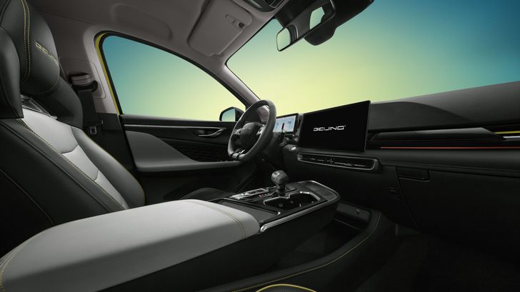 Интерьер BAIC X55