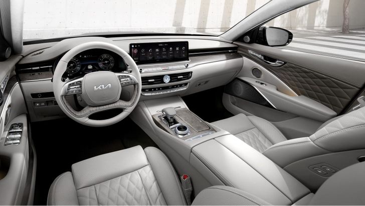 Kia K9 2024 года