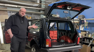 Стоп-кадр видео «Нива Legend &mdash; все очень плохо, но есть один плюс!»