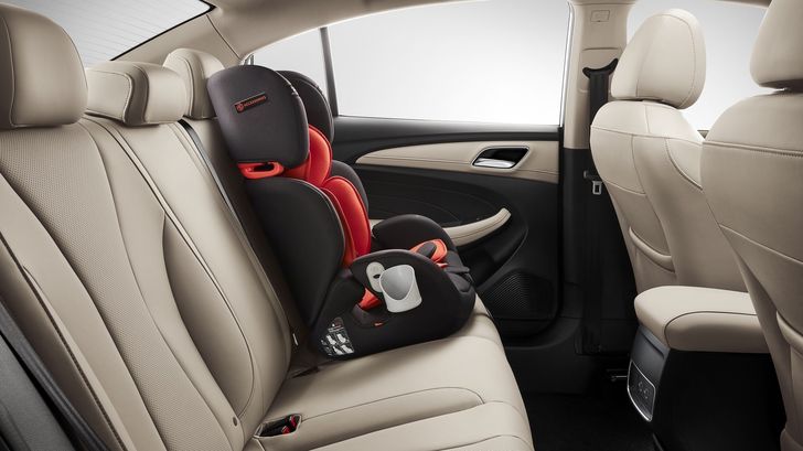 Интерьер MG 5