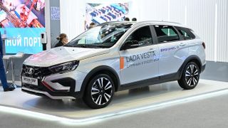 LADA Vesta с ручным управлением