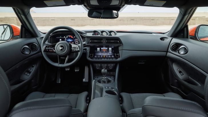 Nissan Z Heritage Edition