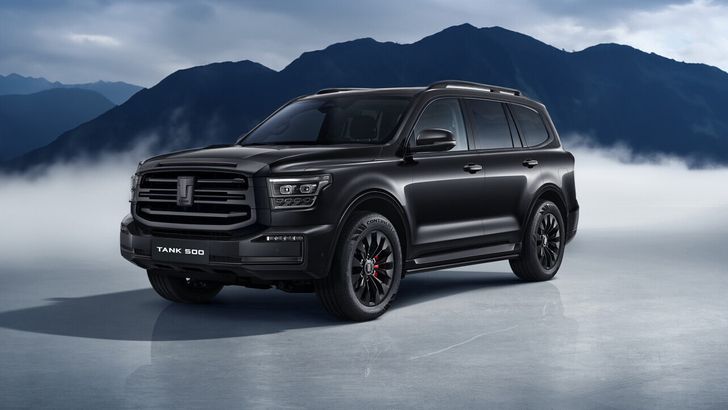Флагманский внедорожник Tank получил «черную» версию в России. Объявлен ценник