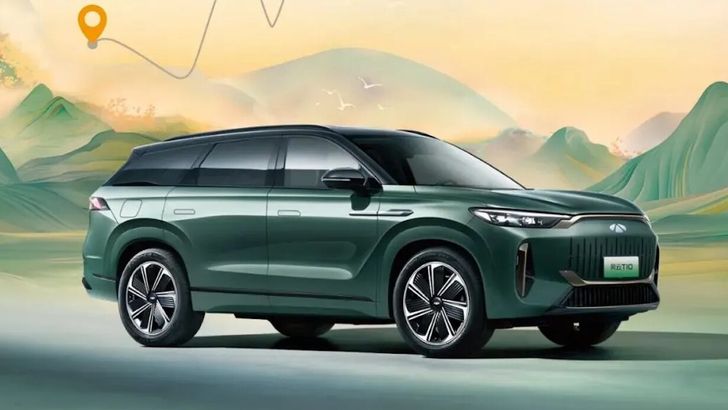 Гибридный кроссовер Chery Amulet T10 установил рекорд Гиннесса по запасу хода