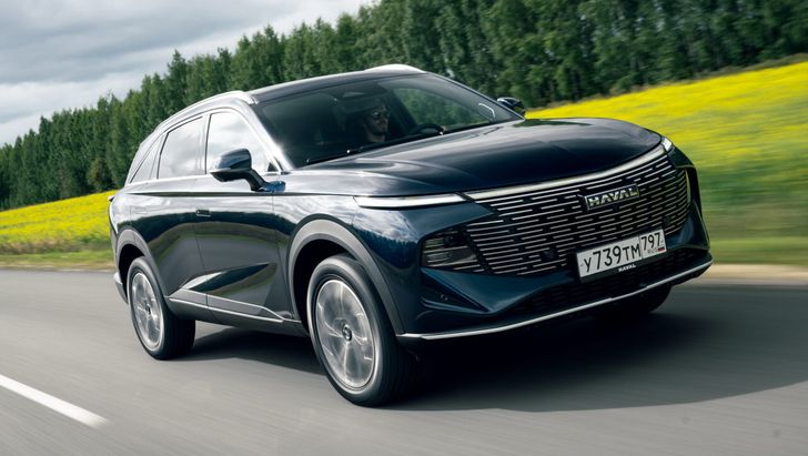 В России подешевели популярные китайские кроссоверы. Сколько они стоят теперь