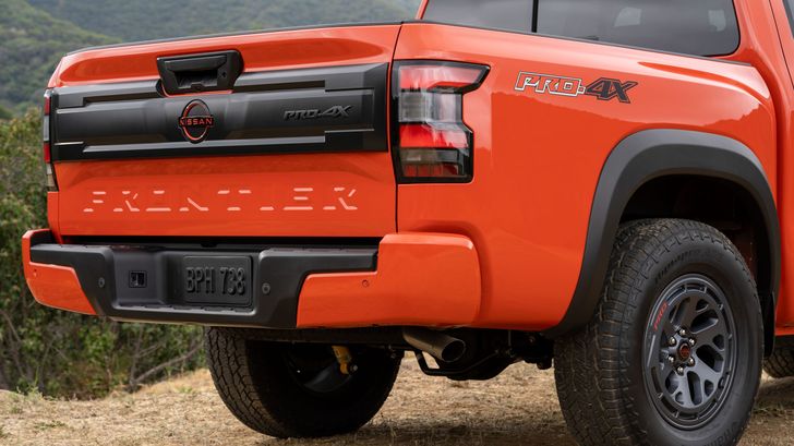 Nissan Frontier 2025 года