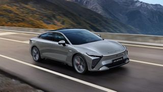 Гибридный Exlantix ES