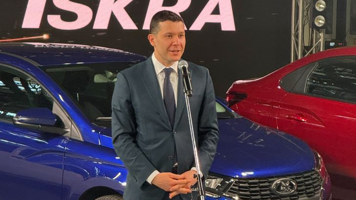 Антон Алиханов