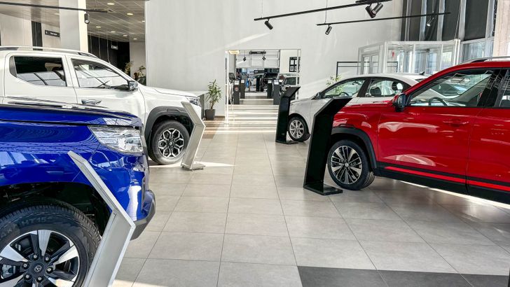 Названы самые популярные новые автомобили в России. Их покупают чаще всего